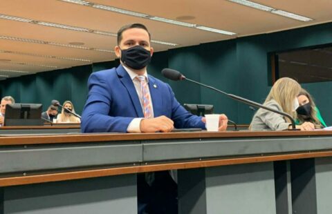 Capitão Alberto Neto sugere mutirão no INSS para agilizar seguro-defeso